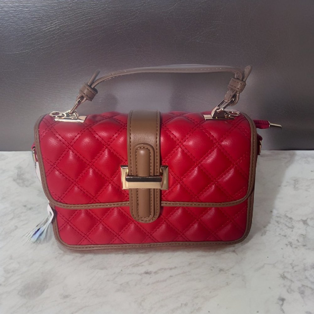 Qaza Diamond Lattice Red Pillow Handbag